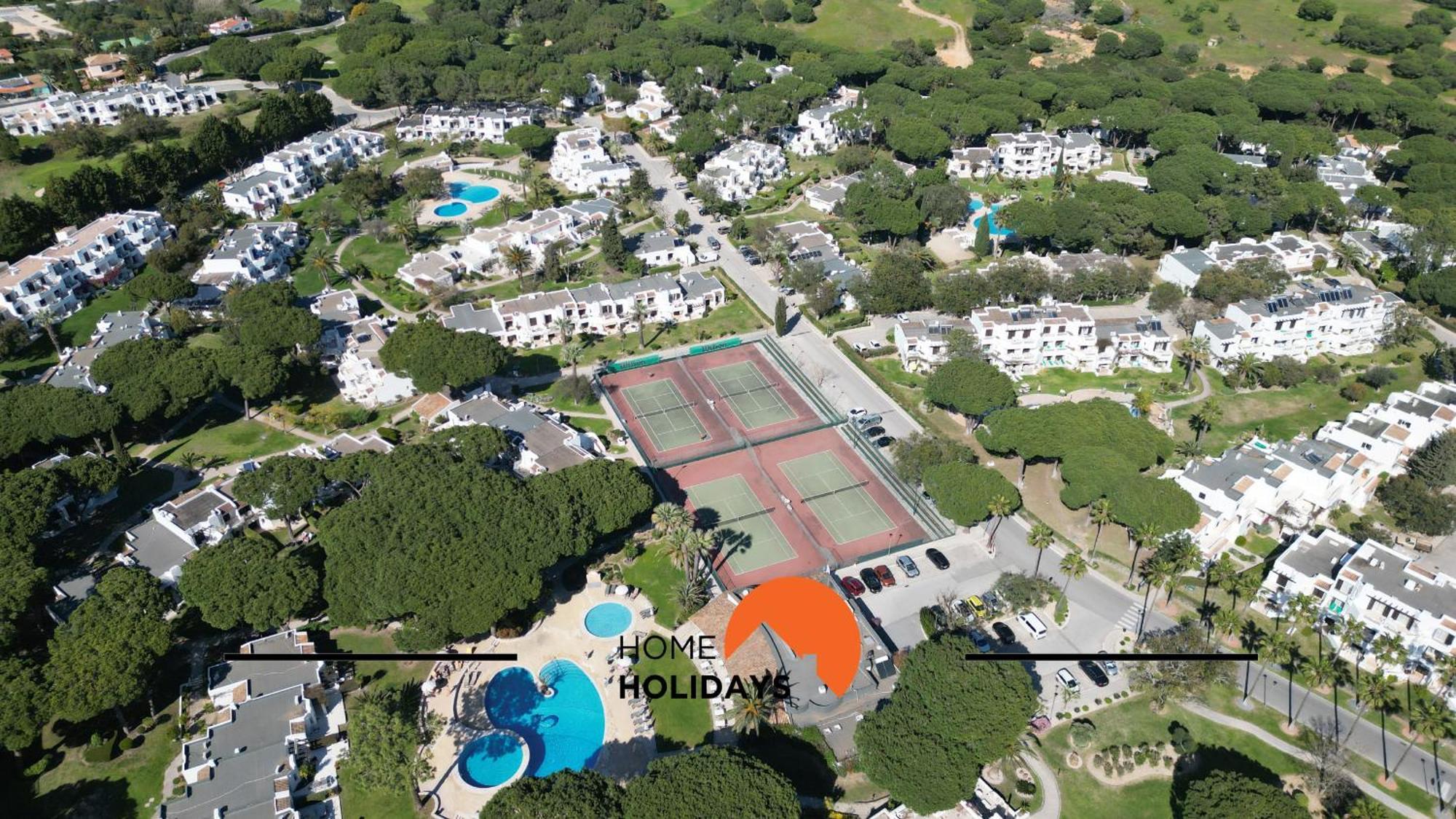 Apartment #120 T3 Espacoso Em By Holidays